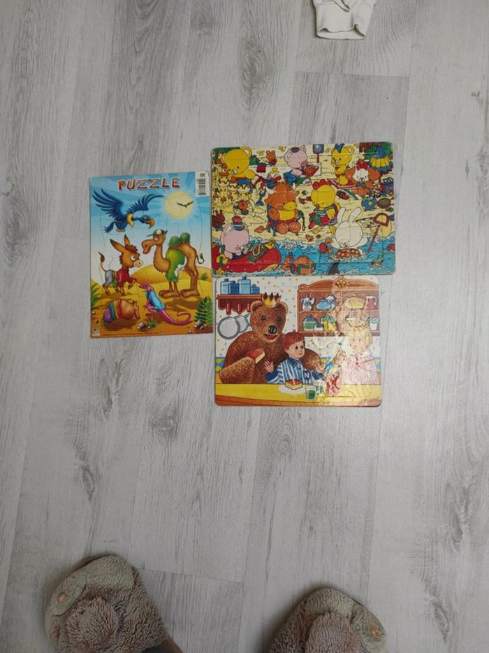 Lot 3 puzzles en carton