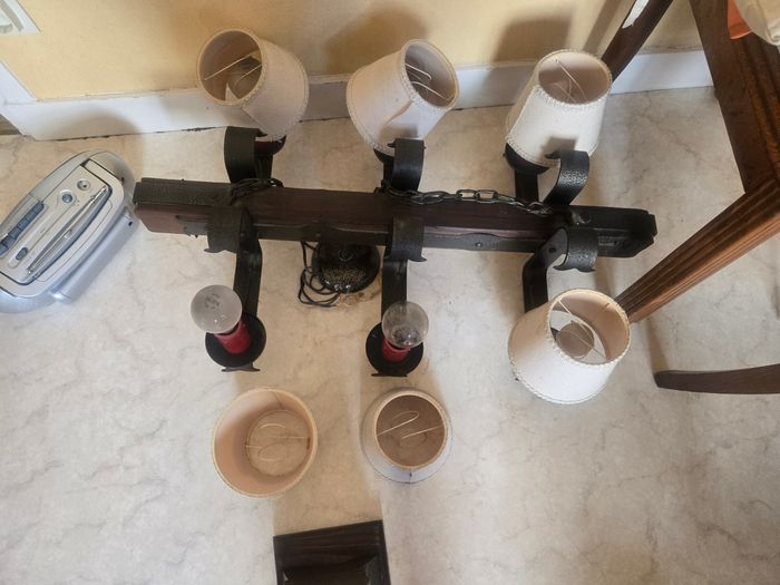 Divers objets et meubles en bois prix a proposer - photo numéro 4