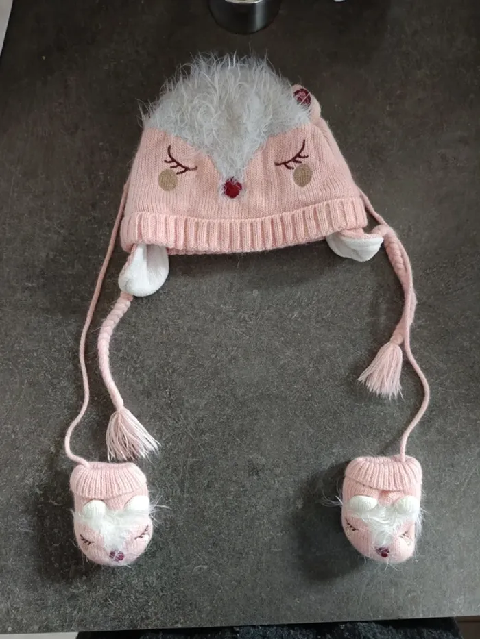 Ensemble bonnet + moufles T2 (6 mois)