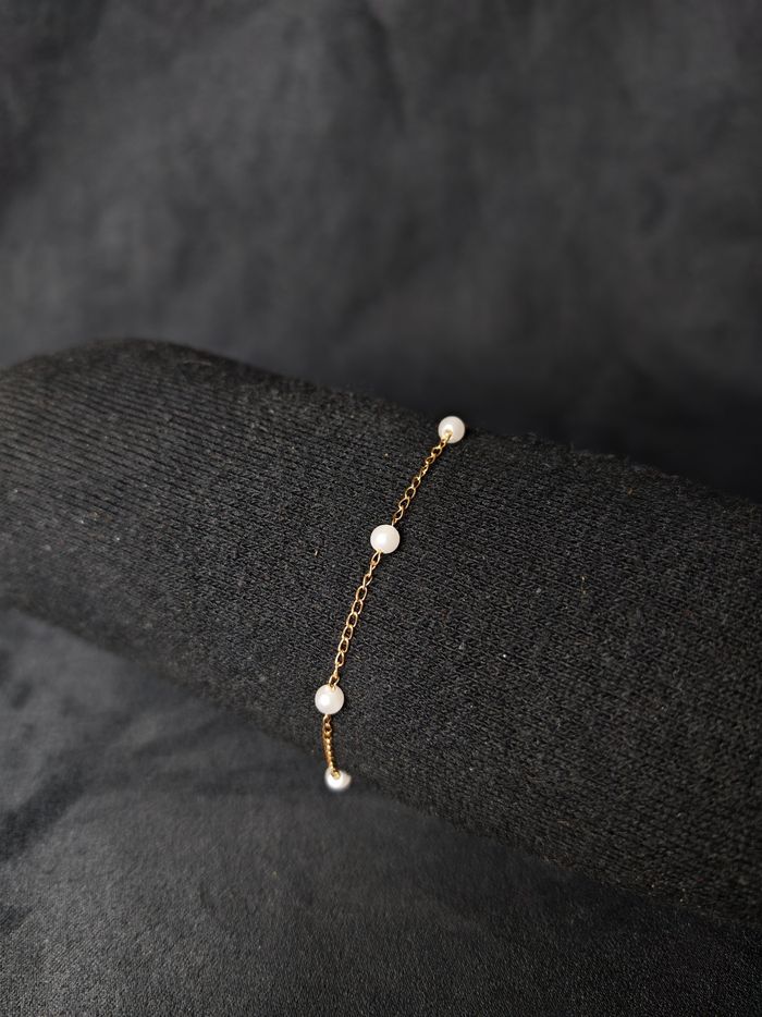 Bracelet doré maille forçat fine avec perles blanches – 21,5 cm – Neuf - photo numéro 2