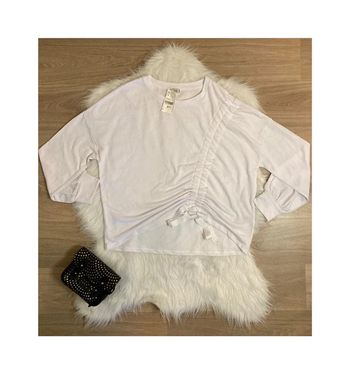 Pull oversize Pimkie blanc casual et moderne avec une touche féminine – Taille L / 40