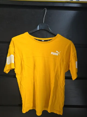 Tee-shirt jaune Puma