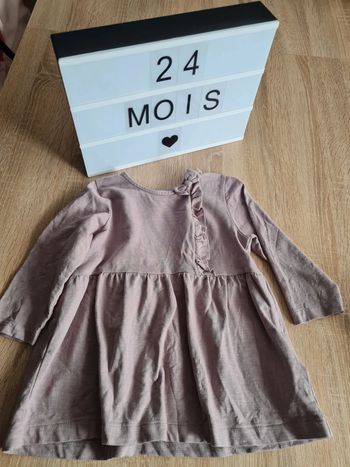 Robe 24 mois