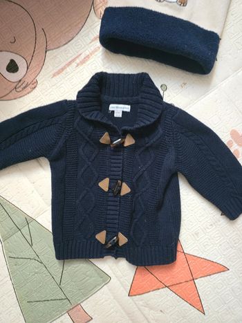 Veste et bonnet 9 mois gilet bleu marine vertbaudet