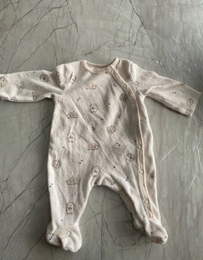 Lot de 11 pyjamas - photo numéro 8