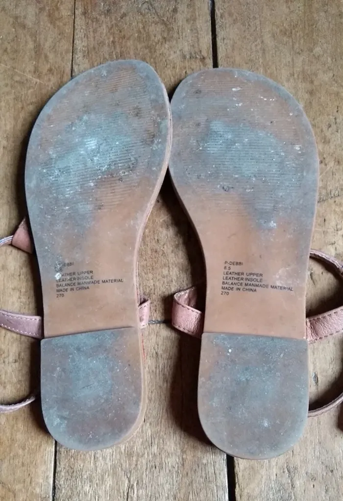 Sandales plates Steve Madden taille 40 - photo numéro 3