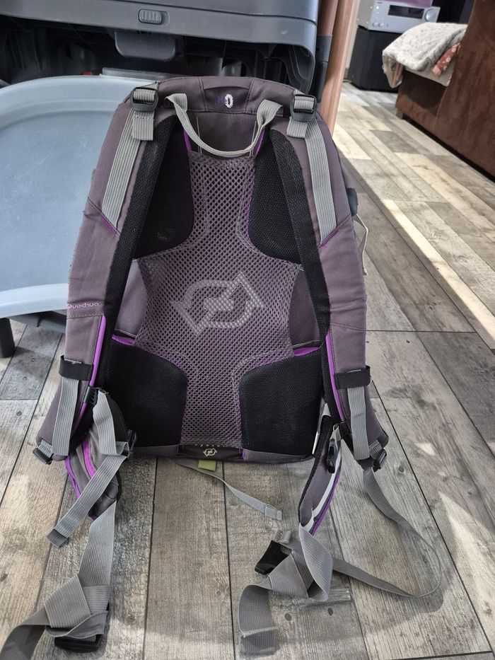 Sac à dos de randonnée Quechua - photo numéro 2