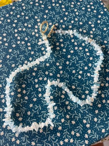 Collier en perles naturelles bleu clair