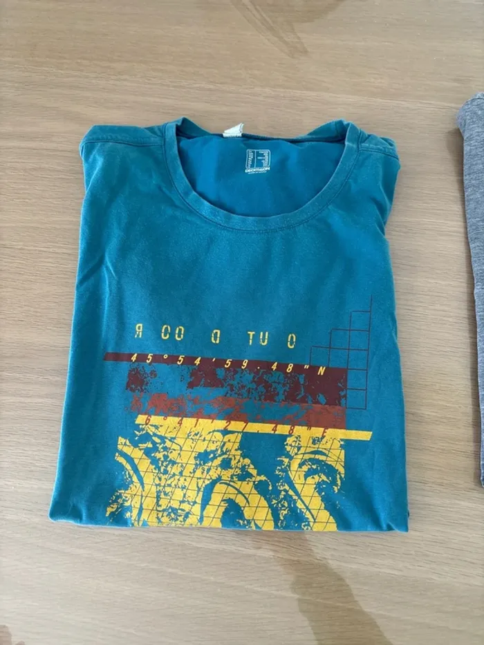 Lot de 2 tee-shirts décathlon - photo numéro 14
