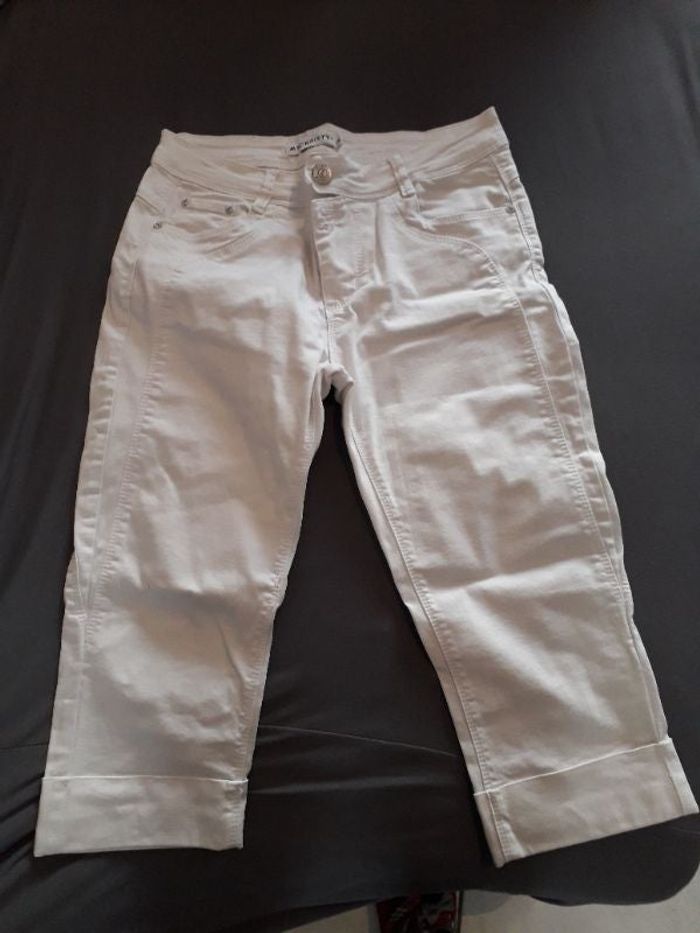 Pantacourt en jeans blanc