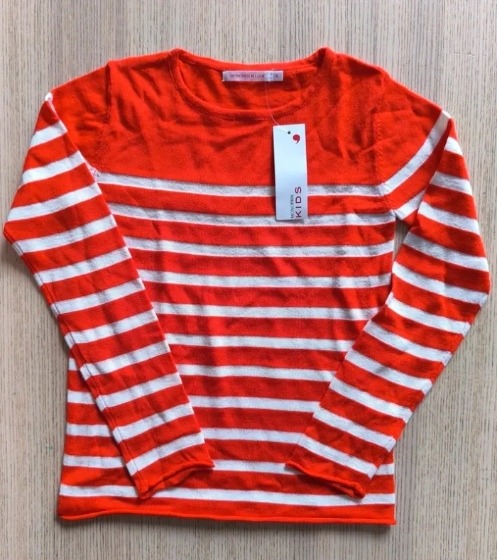 🧶 Pull corail à rayures blanches – Monoprix – Neuf – Taille 8 ans - photo numéro 2