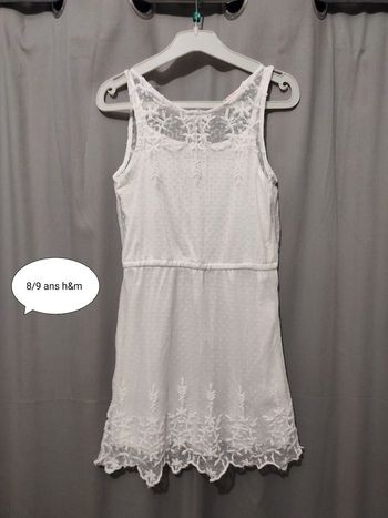 Robe dentelle  8/9 ans