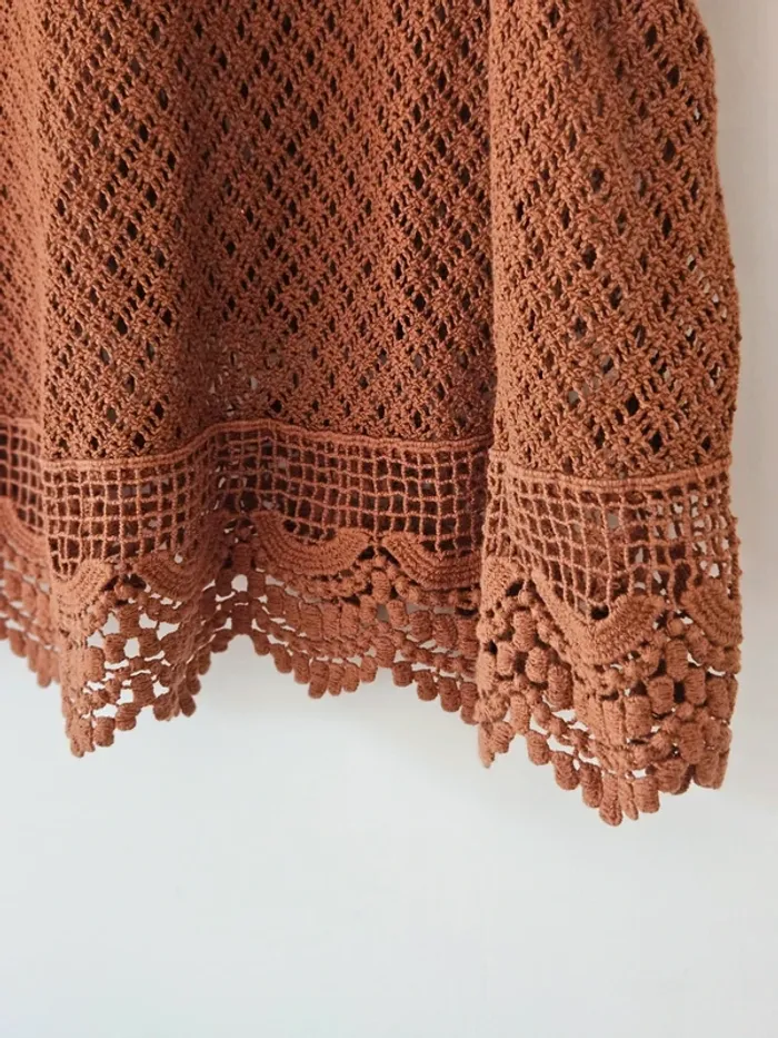 Haut brodé ajouré marron Promod taille 38 / M - photo numéro 4