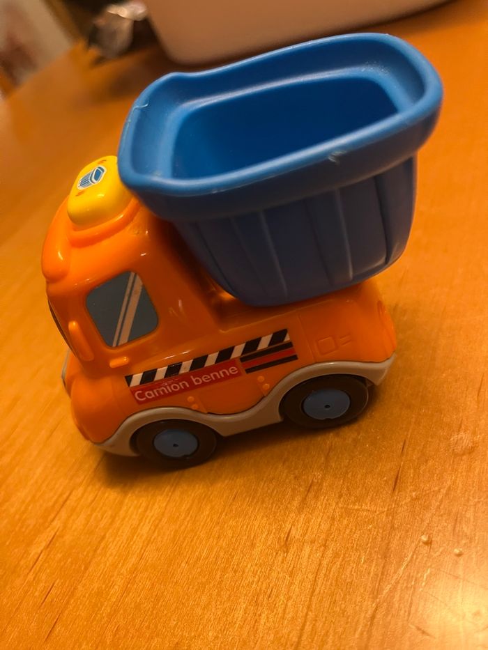 Tut tut bolide - photo numéro 3