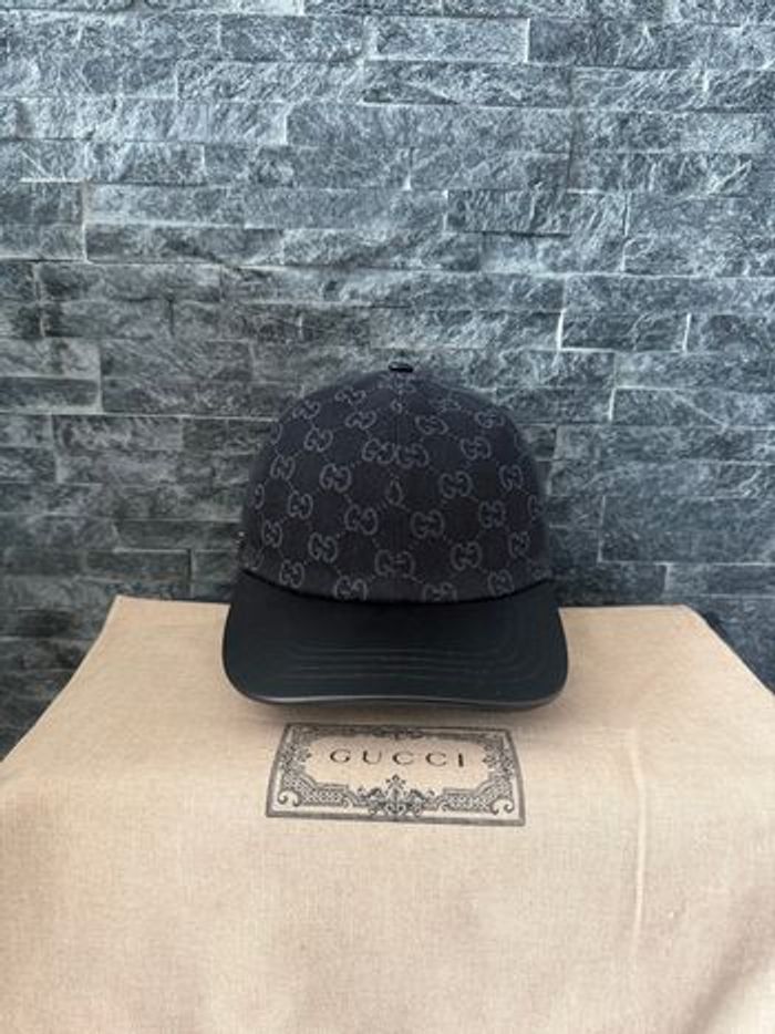 Casquette Gucci dubaï - photo numéro 3