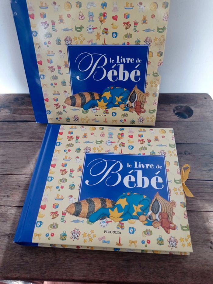 Le livre de bébé