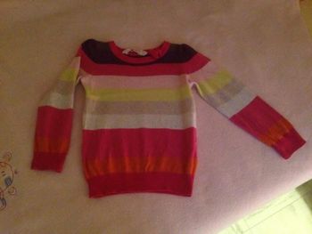 Pull fin fille H&M 3/4 ans (1€80)