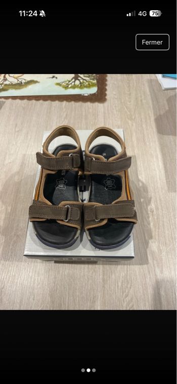 Sandale taille 26 