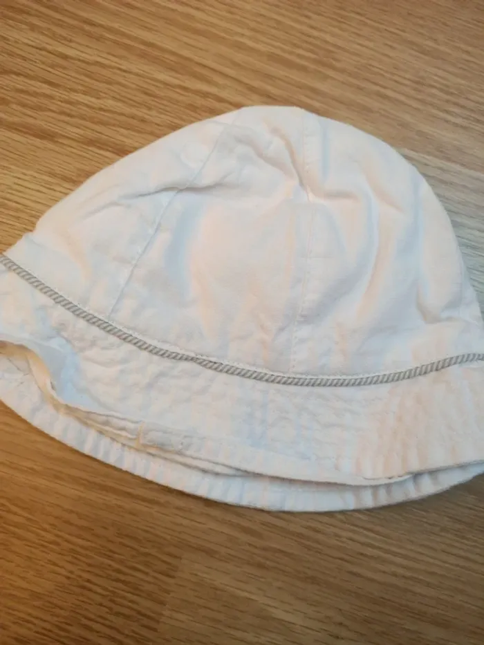 Chapeau été soleil bébé blanc avec ours obaibi - photo numéro 3