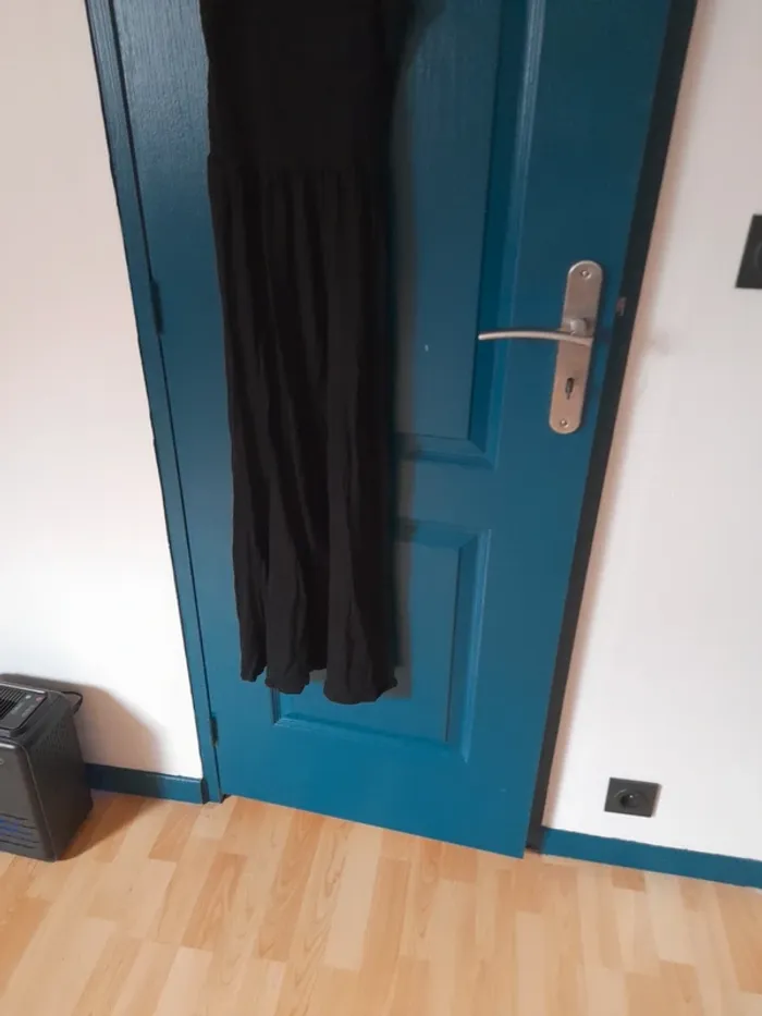 Robe longue noir taille s - photo numéro 3