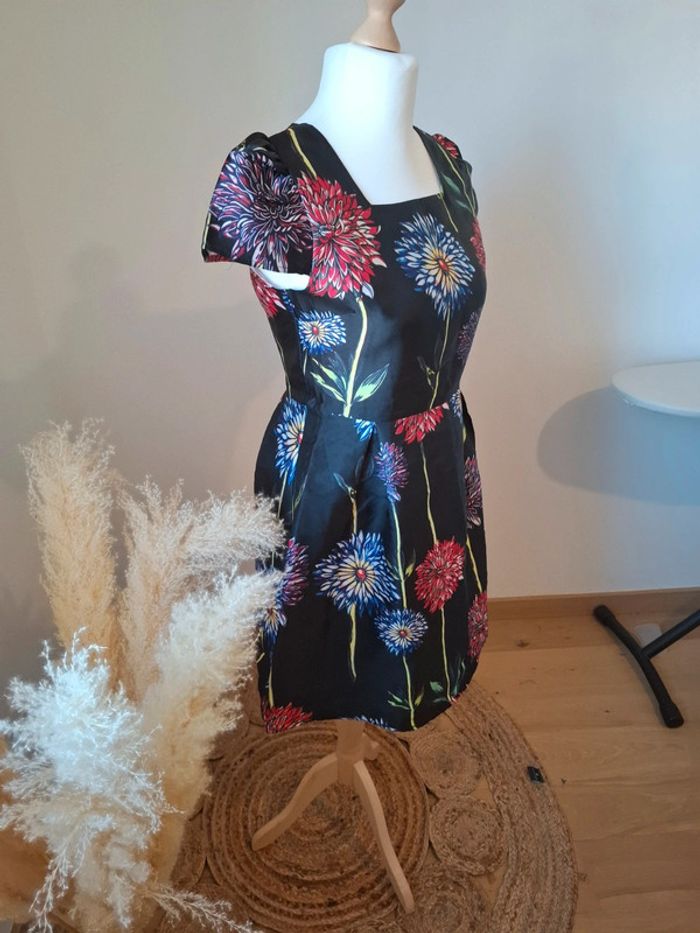 Robe noire chic fleurie Dy Design taille M 38 - photo numéro 7