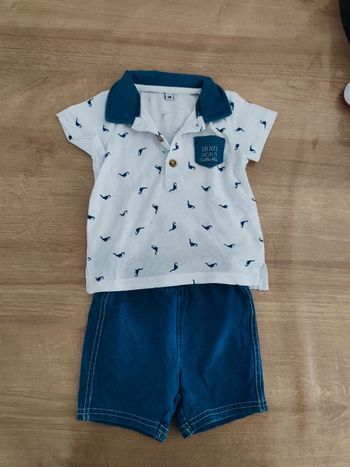 Short tee-shirt