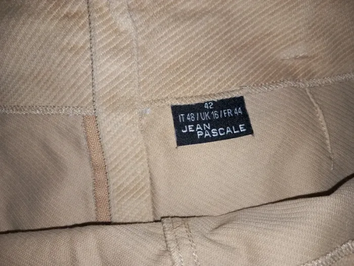 Jupe courte beige 42 - photo numéro 3