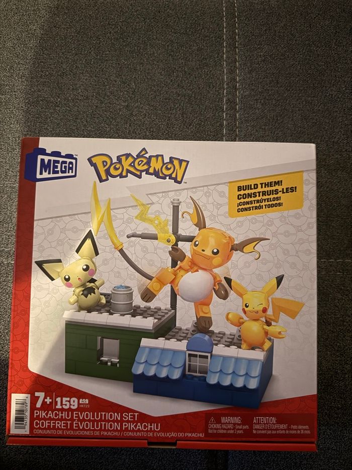 (Mega) lego Pokémon Évolution Pikachu tout neuf