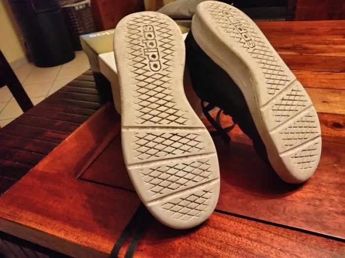 Baskets bicolore unie noire bandes blanches en 36 adidas - photo numéro 6