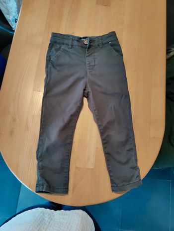 Pantalon gris foncé 24-36 mois