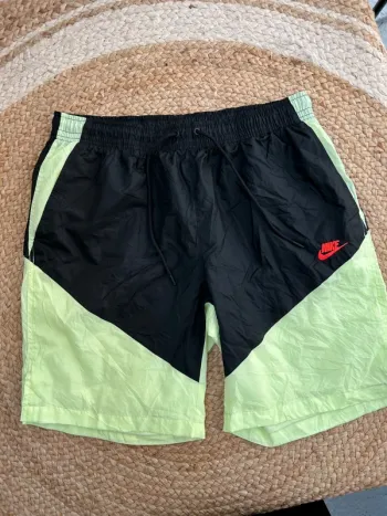 Short de Bain Homme Nike Menthe & Noir | Taille XL | Très Bon État | Swimwear Sport |