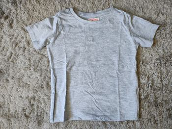 Tee-shirt DPAM courtes manches ou maillot de corps taille 5 ans