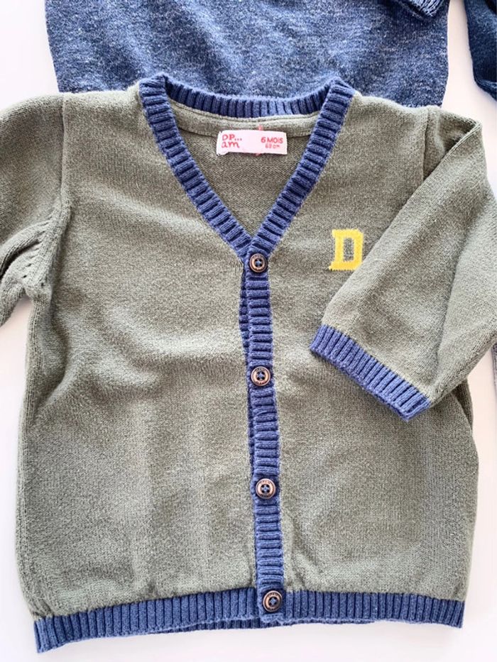 Lot de 4 pulls / gilets. 3 / 6 mois - photo numéro 4