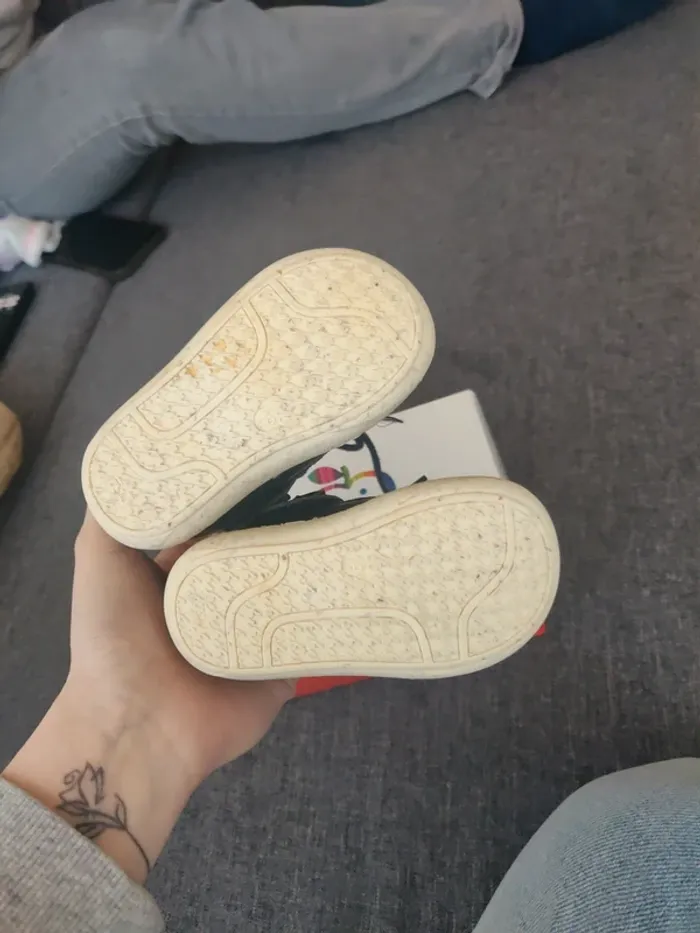 Chaussure bébé - photo numéro 5