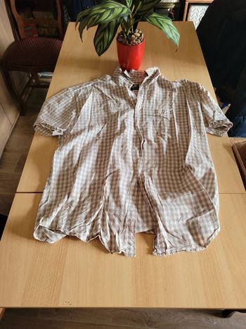 Chemise manches courtes