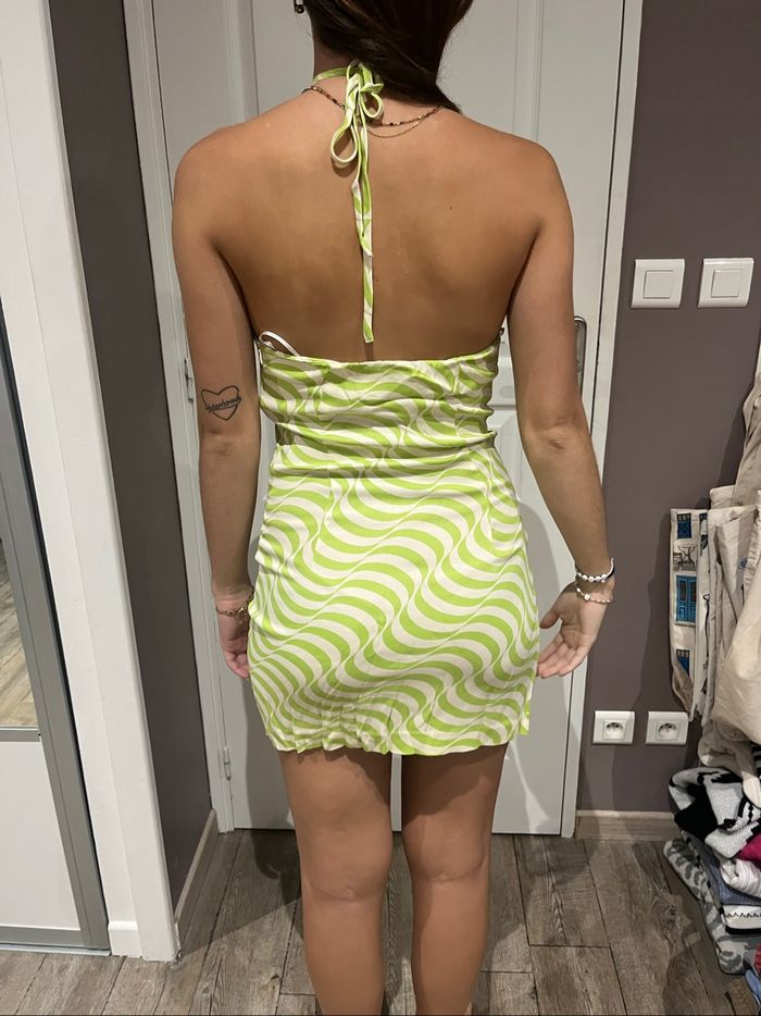 Robe courte - photo numéro 2