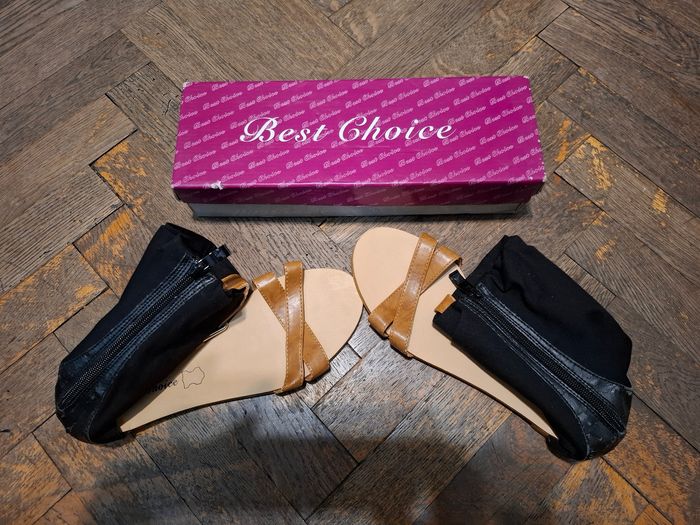 Paire de chaussure sandales 38 romaines chaussette bohème - photo numéro 2