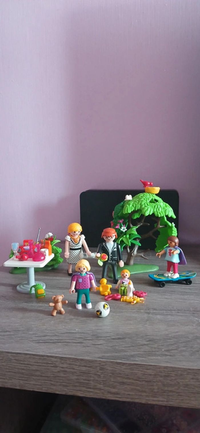 Playmobil famille jardin