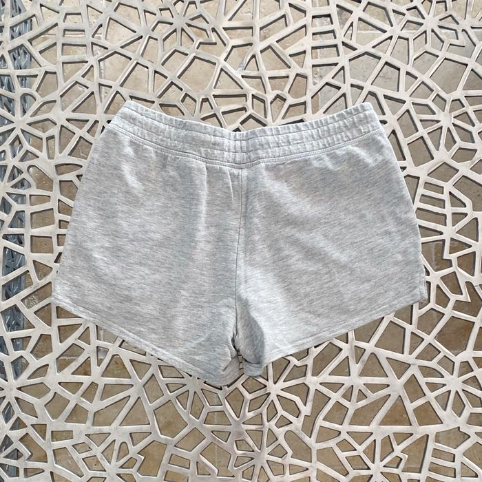 Short pour femme gris taille S en coton H&M - photo numéro 2