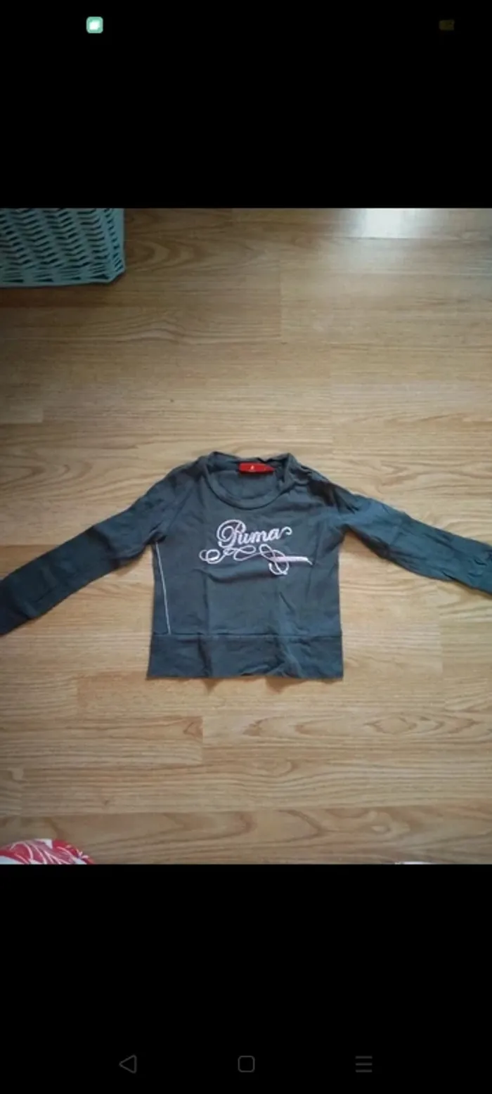 Lot de 5 hauts manches longues. Fille.
Taille 4 ans - photo numéro 6