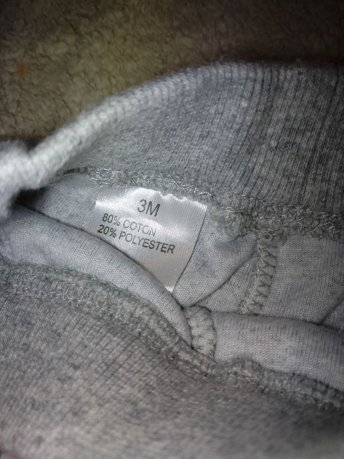 Bas de jogging - photo numéro 2