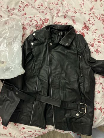 Veste en cuir neuve