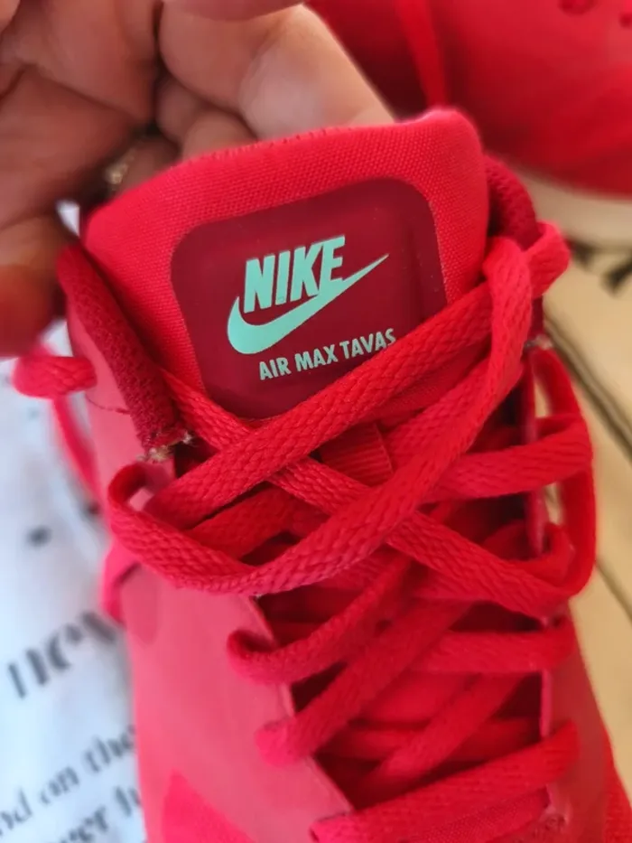 Basket Nike air tavas