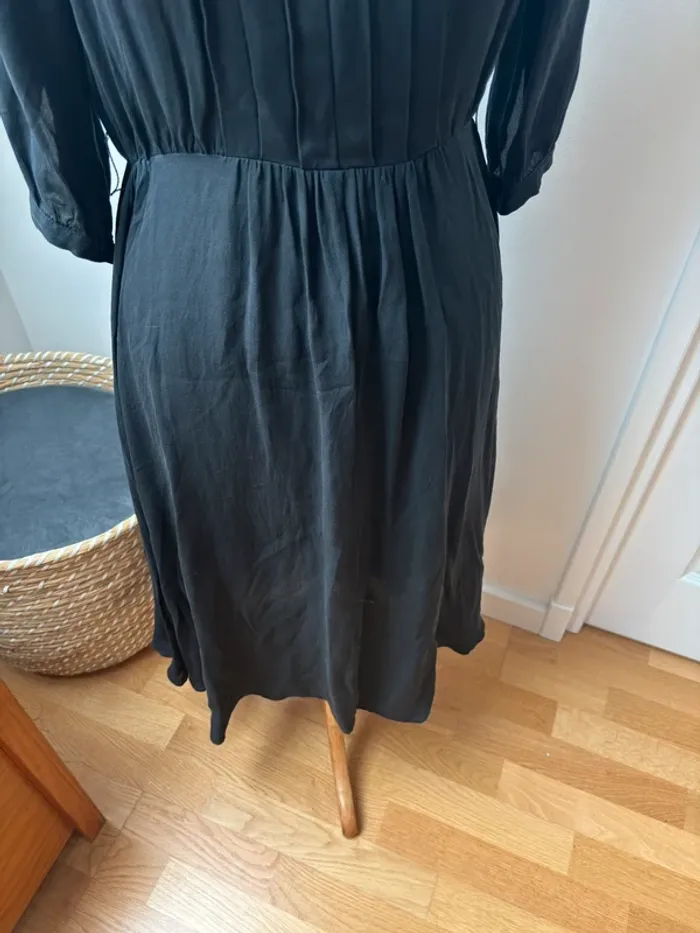 🖤 Robe midi noire en soie – Tara Jarmon – T40 - photo numéro 3