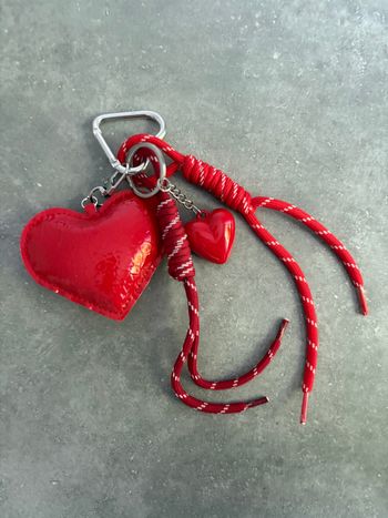 Porte clé cœur rouge