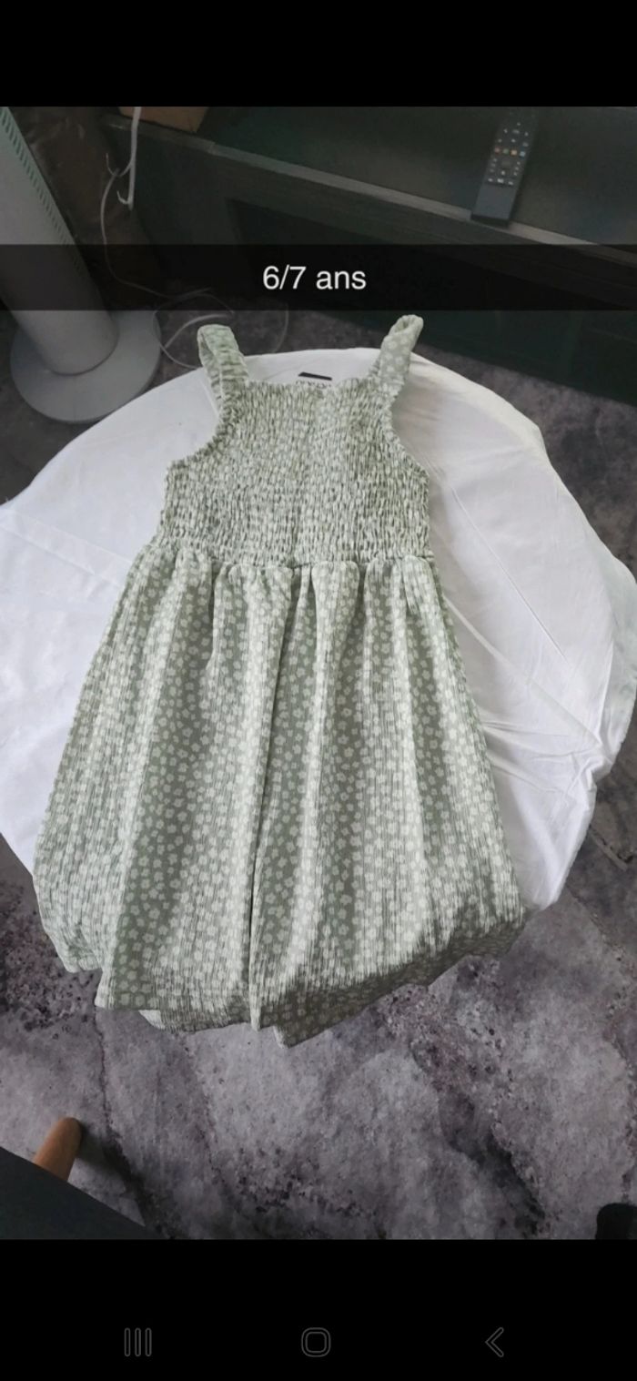 Robe 6/7 ans