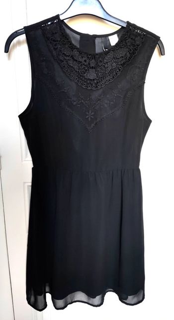 Robe effet dentelle noire H&M