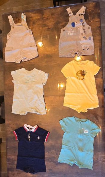 Lots vêtements 12 mois garçon ou 1€ pièce 