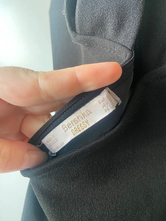 Jolie robe femme taille 36, Bershka - photo numéro 3