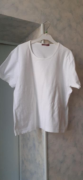 Tee-shirt femme taille 48